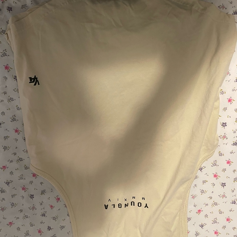 Youngla elemental tank off white medium